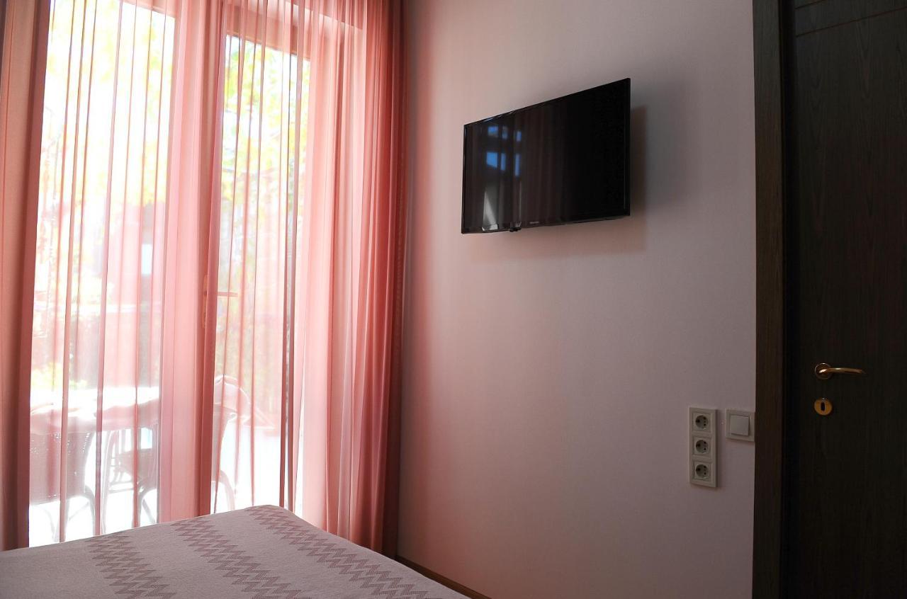 Janika Apartments Tbilisi Ngoại thất bức ảnh